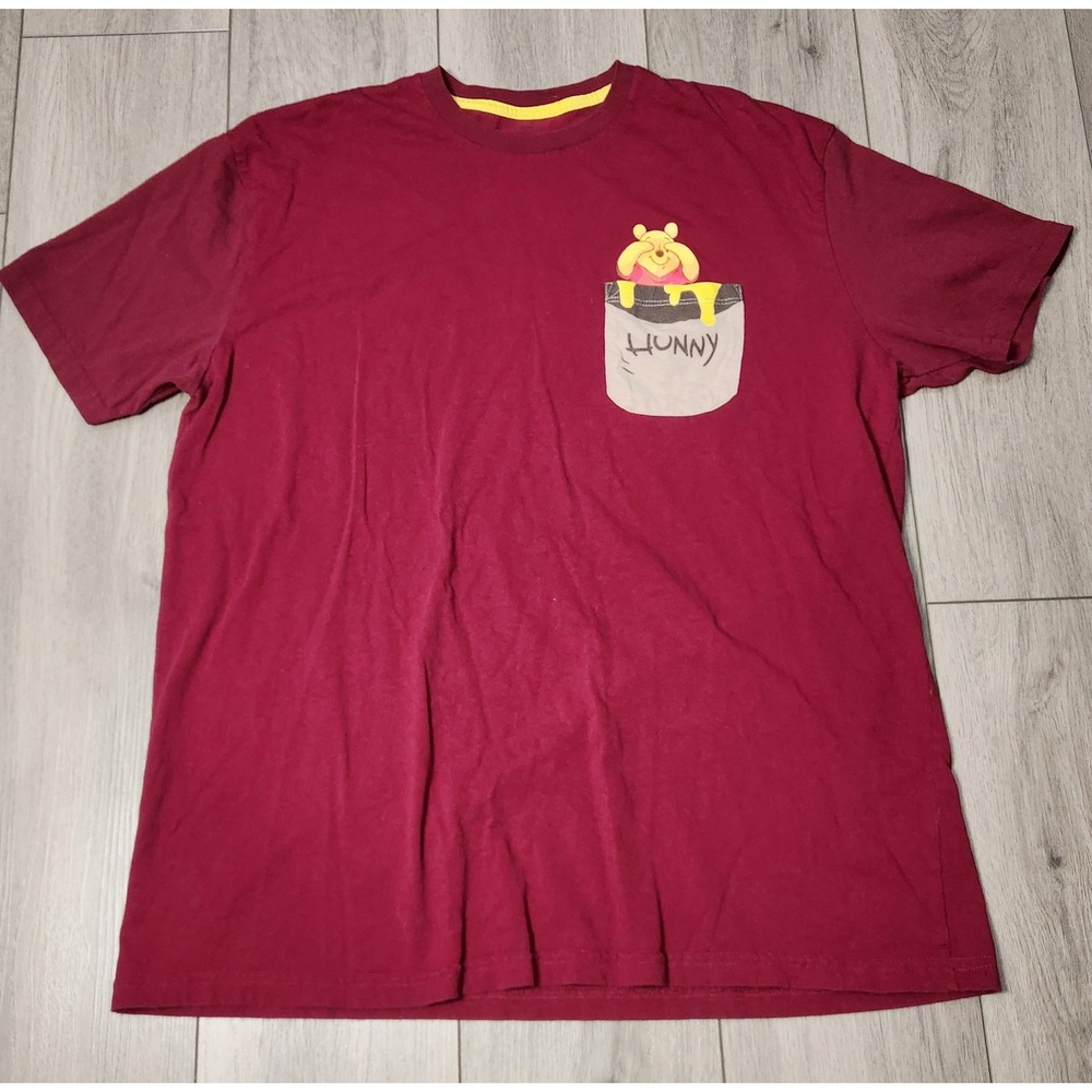 Disney Winnie the Pooh Hunny Pocket Graphic T-Shirt Mens 2XL Burgundy Red Cotton